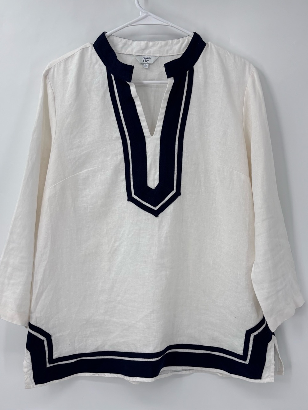 crown & ivy Cream Tunic with Navy Contrast Trim 100% linen